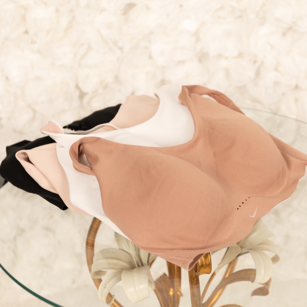 Nike Alate Sports Bras, Large, 4 pack